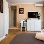 Hotel apartamentowy Krakowska