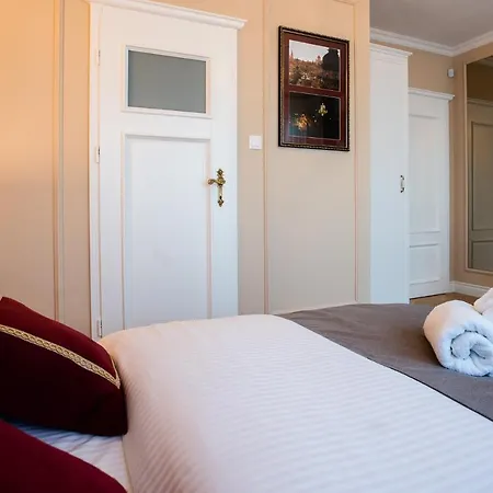 Krakowska Apartmanhotel Raszyn
