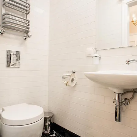 公寓式酒店 Krakowska 4*