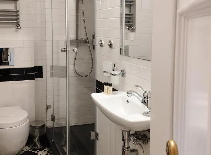 Krakowska Aparthotel 4*